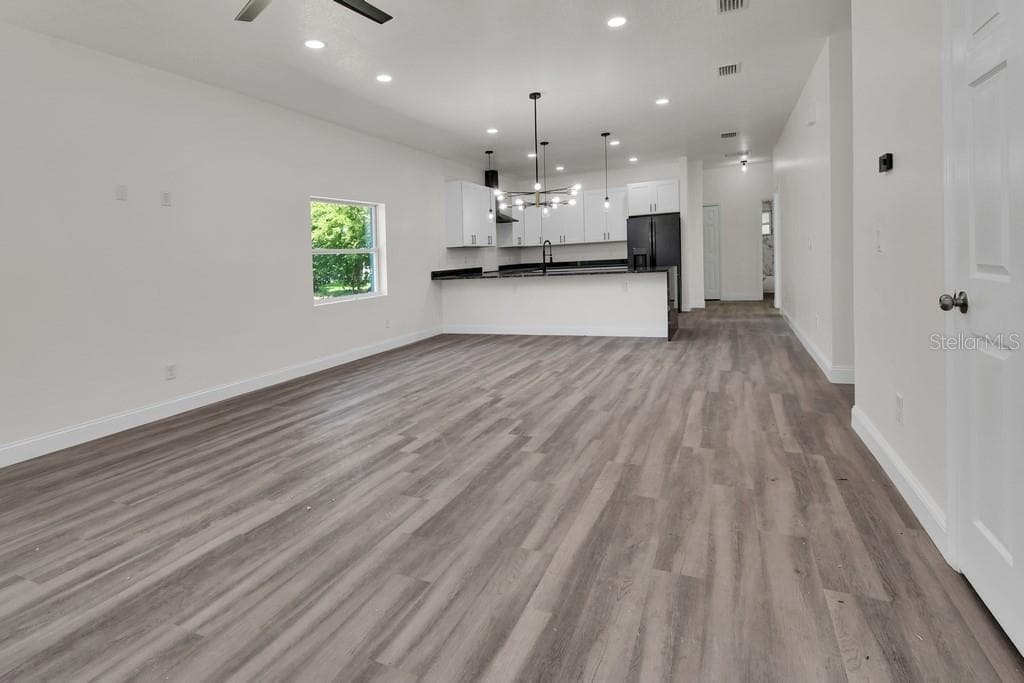 558 WALLACE STREET, DAYTONA BEACH, FL 32114 — zdjęcie 4