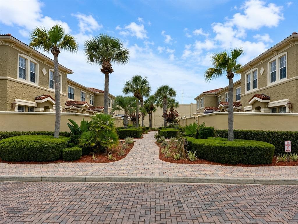 3008 BELLA VISTA DRIVE, DAVENPORT, FL 33897 — zdjęcie 2