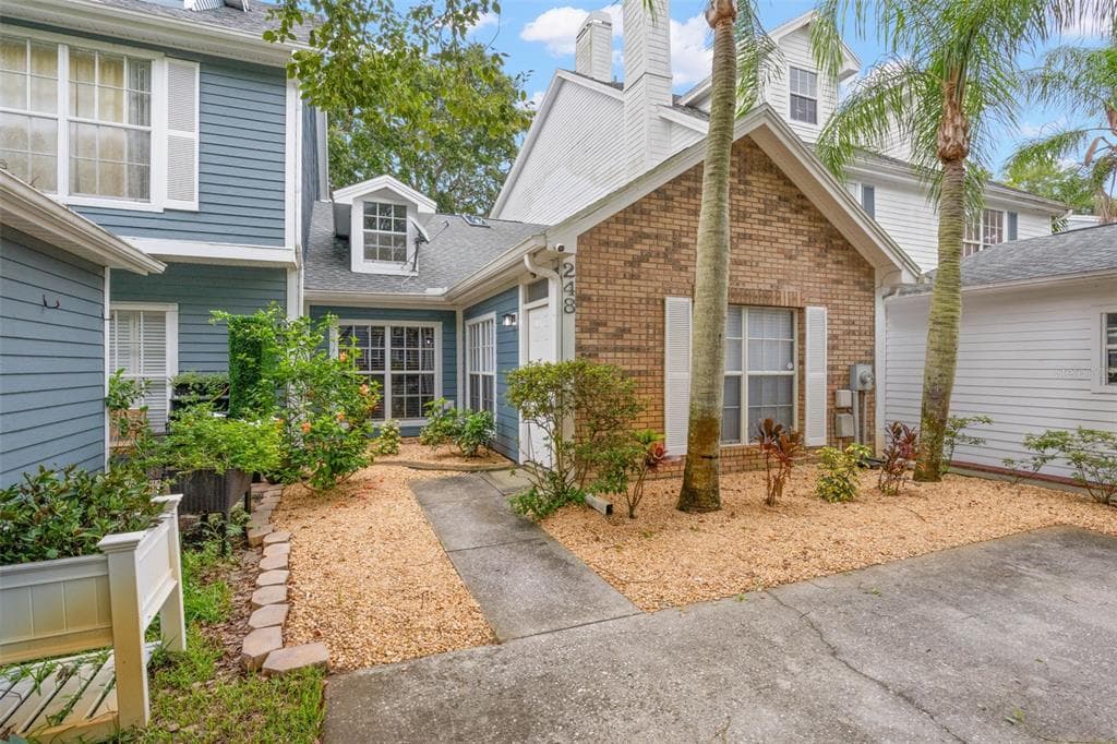 248 ST IVES DRIVE # 248, PALM HARBOR, FL 34684