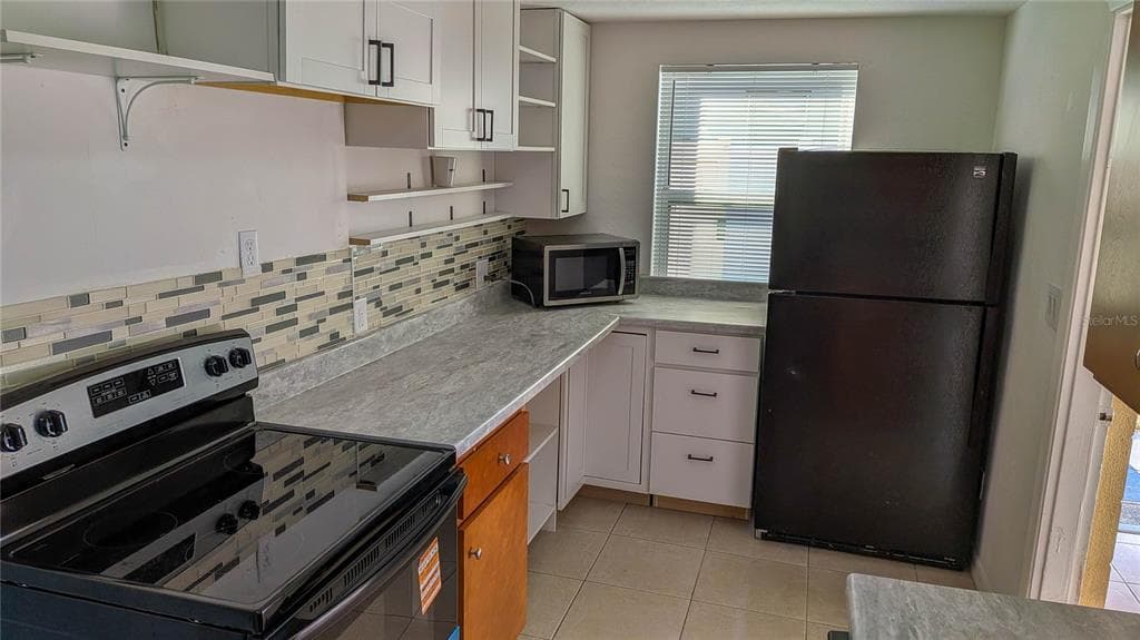 11301 110TH TERRACE, LARGO, FL 33778 — zdjęcie 2