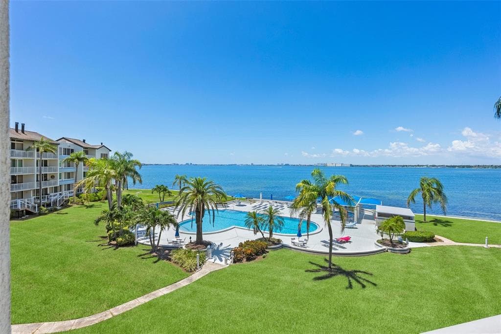 5155 ISLA KEY BOULEVARD S # 304, ST PETERSBURG, FL 33715