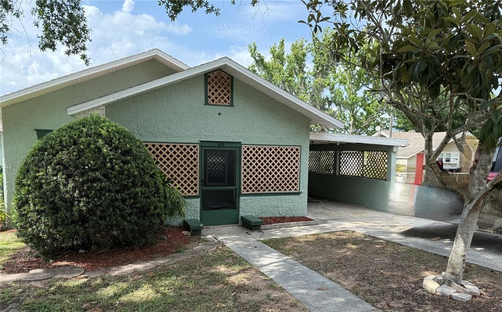 534 W OSCEOLA STREET, CLERMONT, FL 34711