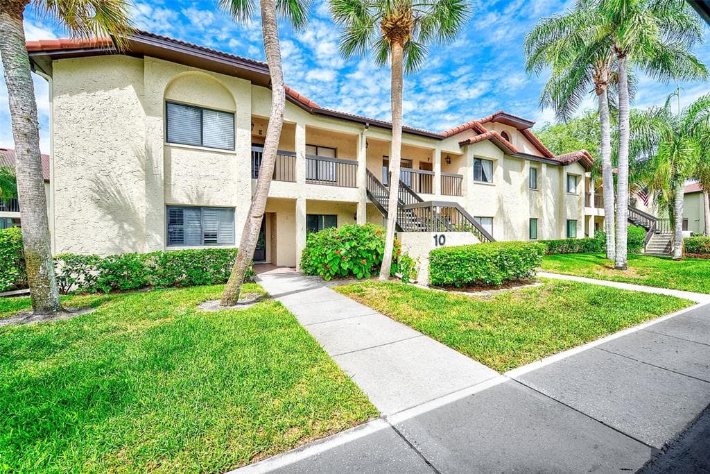 1801 E LAKE ROAD # 10F, PALM HARBOR, FL 34685