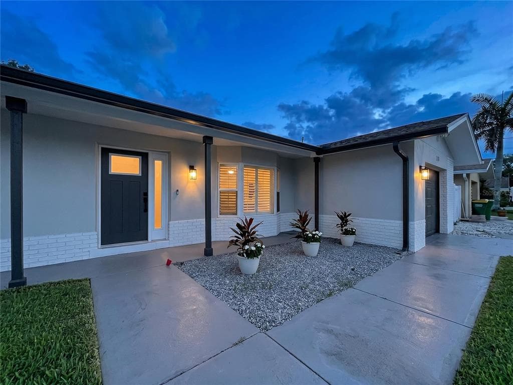 381 WESTWINDS DRIVE, PALM HARBOR, FL 34683 — zdjęcie 4