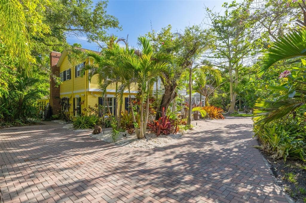1821 OAK CREEK DRIVE, DUNEDIN, FL 34698 — zdjęcie 3