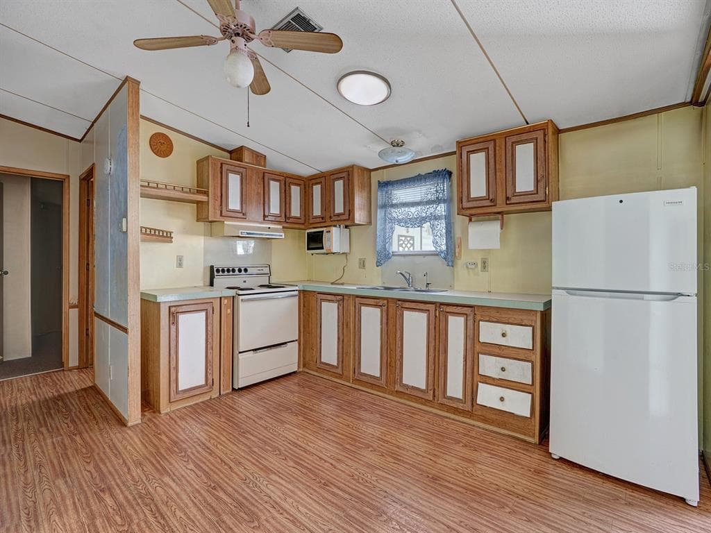 10339 MARINETTE AVENUE, HUDSON, FL 34667 — zdjęcie 3