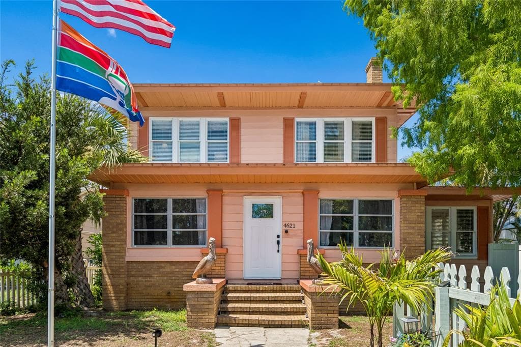 4621 9TH AVENUE N, ST PETERSBURG, FL 33713