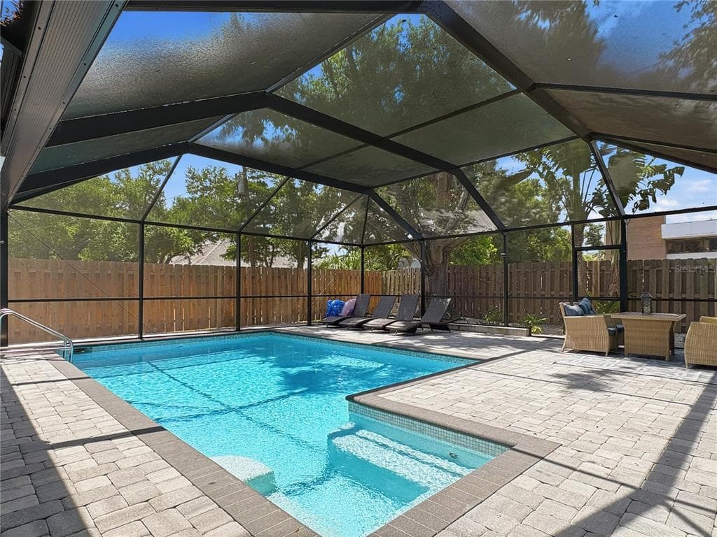 2026 GROVE STREET, SARASOTA, FL 34239 — zdjęcie 2