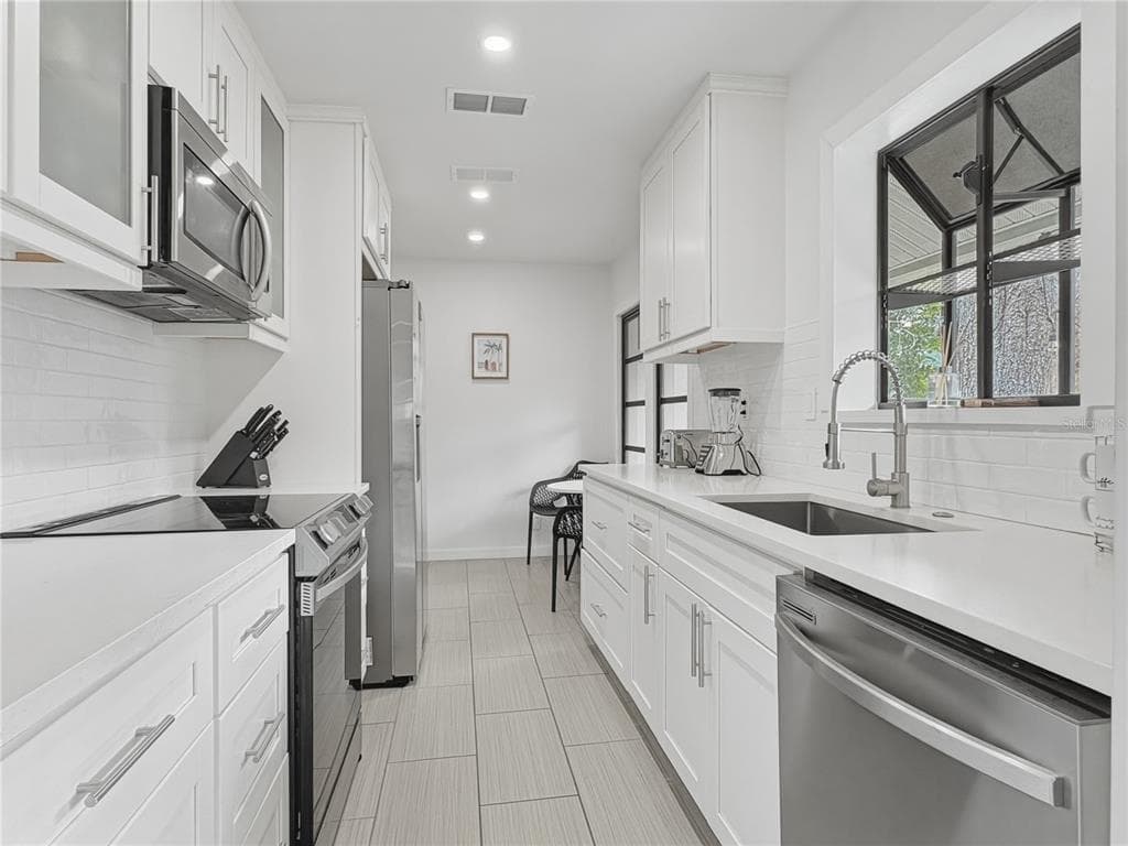 2026 GROVE STREET, SARASOTA, FL 34239 — zdjęcie 5