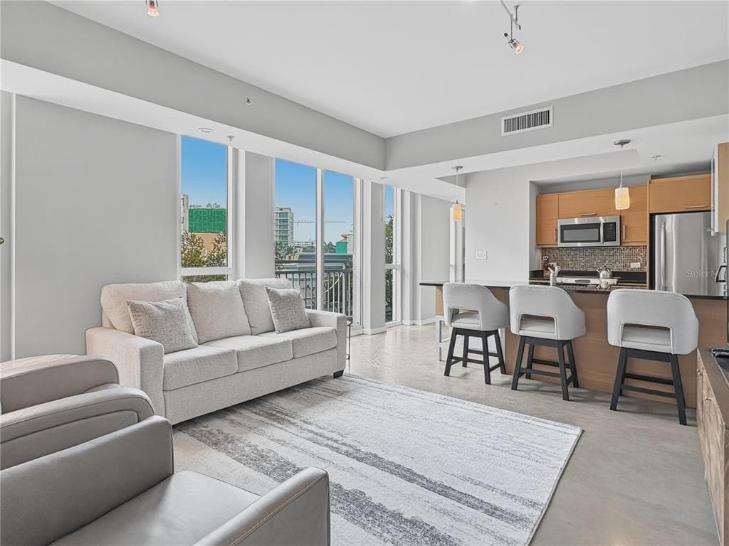 1350 MAIN STREET # 302, SARASOTA, FL 34236