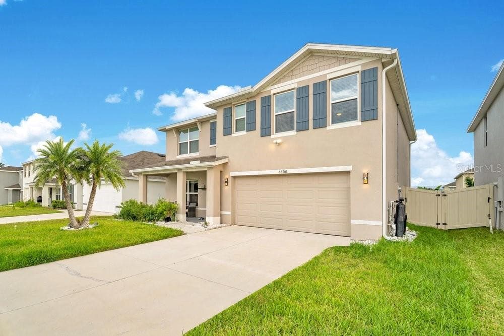 35704 DOVELAND DRIVE, ZEPHYRHILLS, FL 33541