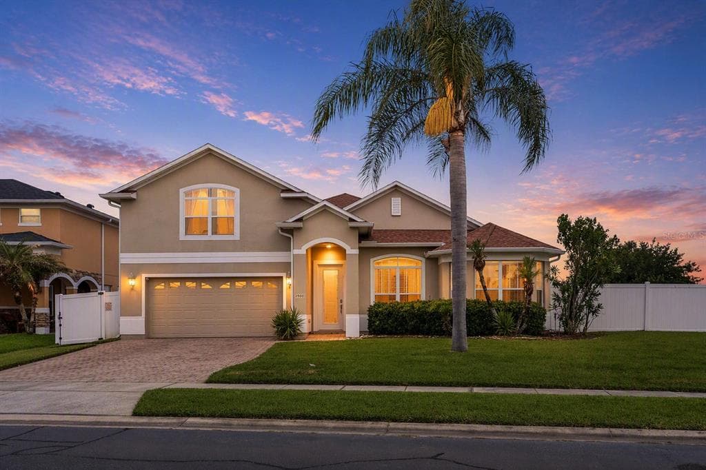 1900 ACACIA DRIVE, KISSIMMEE, FL 34758