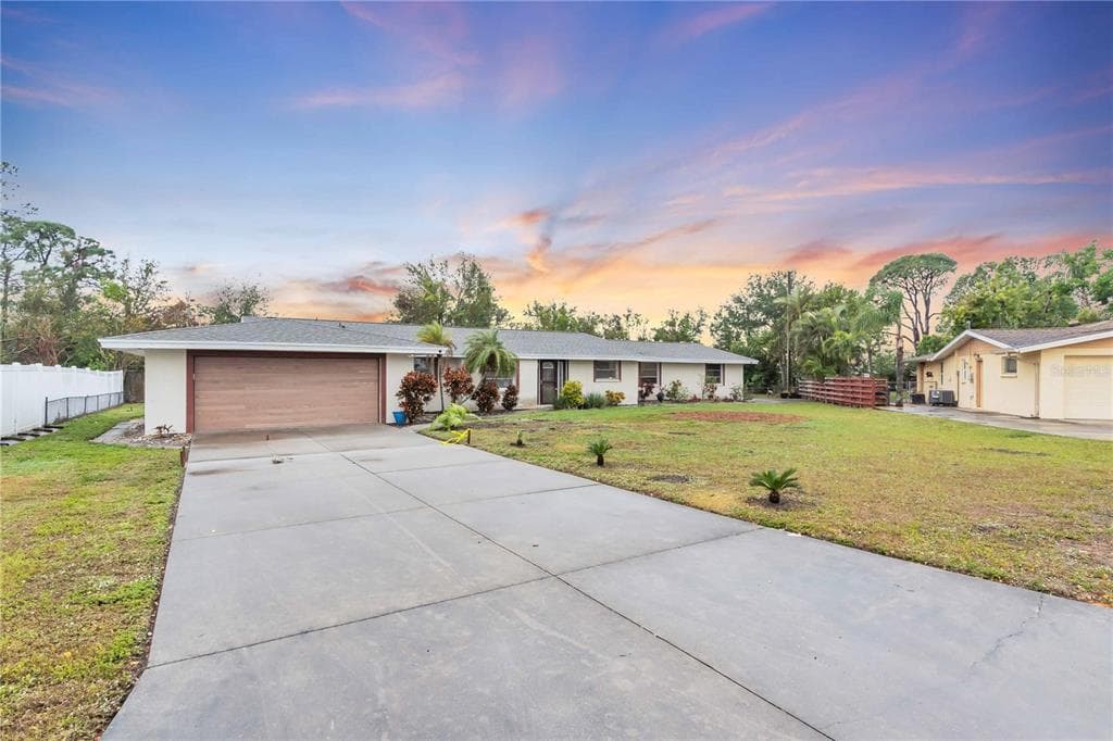7420 CASS CIRCLE, SARASOTA, FL 34231