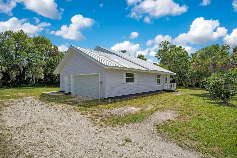 110 W WASHINGTON AVENUE, DELAND, FL 32720 — zdjęcie 3