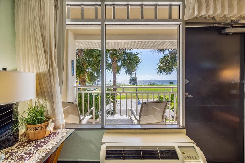 611 DESTINY DRIVE # 204, RUSKIN, FL 33570 — zdjęcie 2