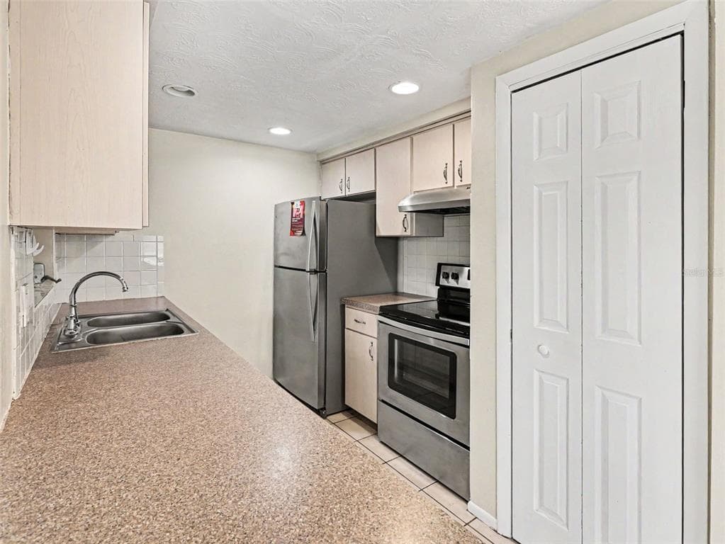 3609 TRUMAN DRIVE, HOLIDAY, FL 34691 — zdjęcie 4