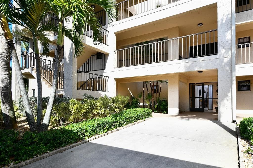 1610 N ISLAMORADA BOULEVARD # 62A, PUNTA GORDA, FL 33955 — zdjęcie 2