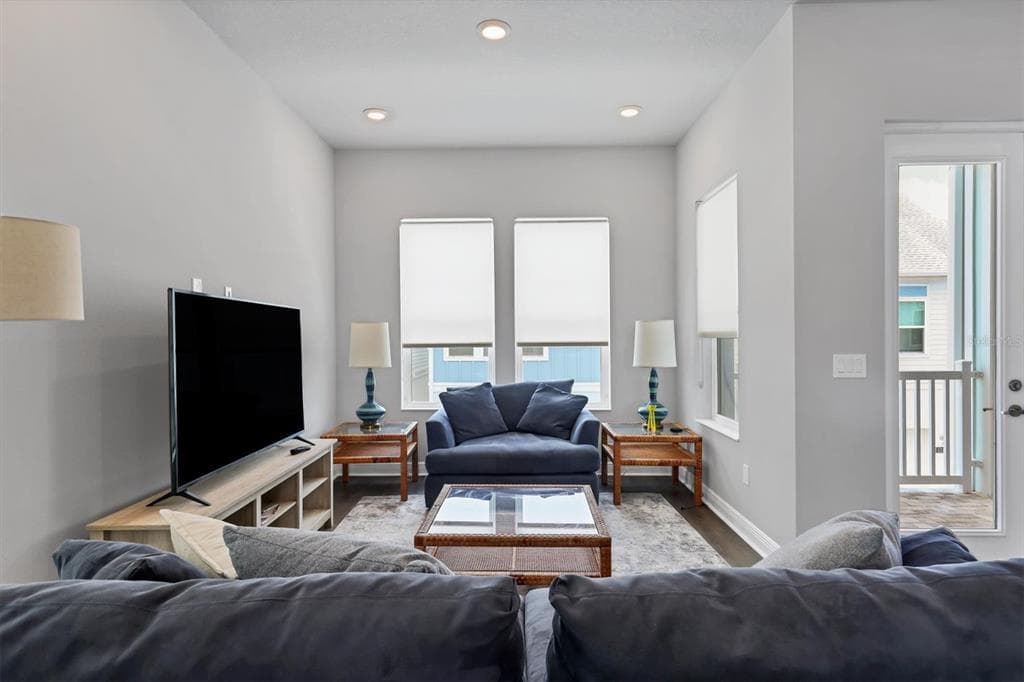 2329 LINDSTROM STREET, SARASOTA, FL 34236 — zdjęcie 4