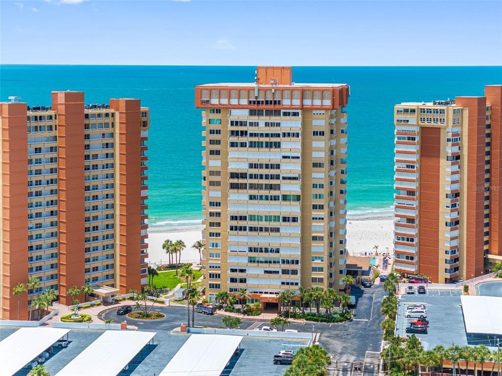 17920 GULF BOULEVARD # 302, REDINGTON SHORES, FL 33708