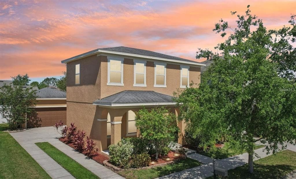 5233 SUNCATCHER DRIVE, WESLEY CHAPEL, FL 33545