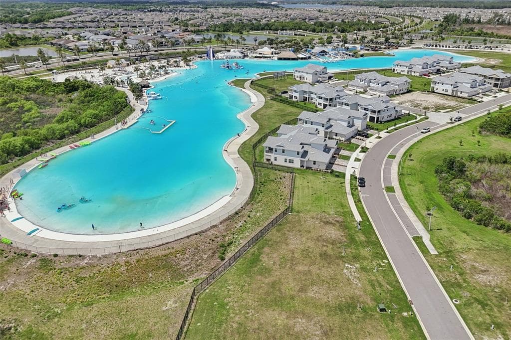 32010 BLUE PASSING LOOP, WESLEY CHAPEL, FL 33545 — zdjęcie 5