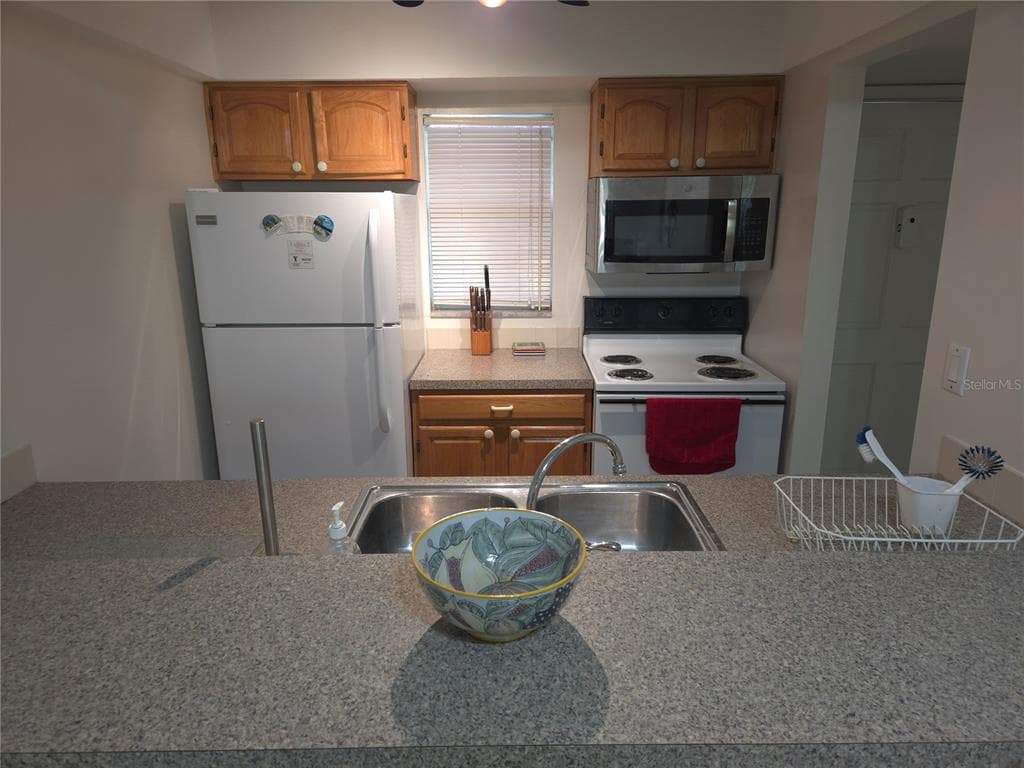 12760 INDIAN ROCKS ROAD # 306, LARGO, FL 33774 — zdjęcie 5