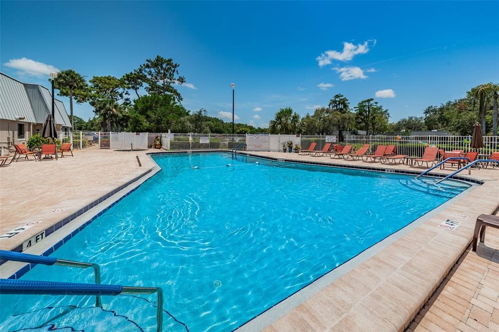 11905 BAYONET LANE, NEW PORT RICHEY, FL 34654 — zdjęcie 2