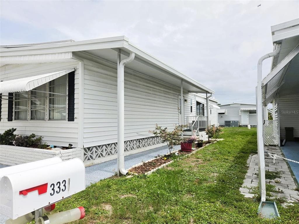 3329 OAKWOOD BOULEVARD S, SARASOTA, FL 34237 — zdjęcie 3