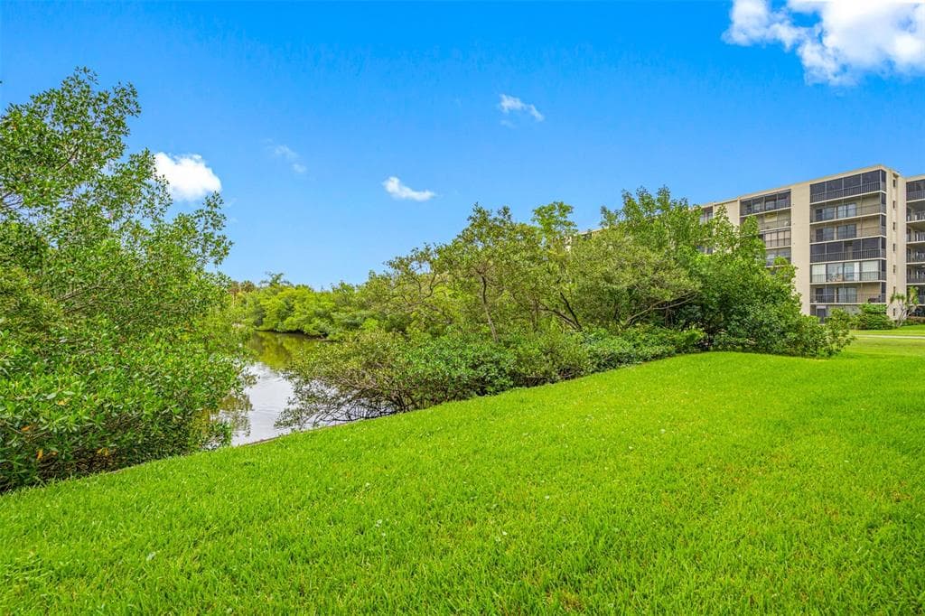 900 COVE CAY DRIVE # 1F, CLEARWATER, FL 33760