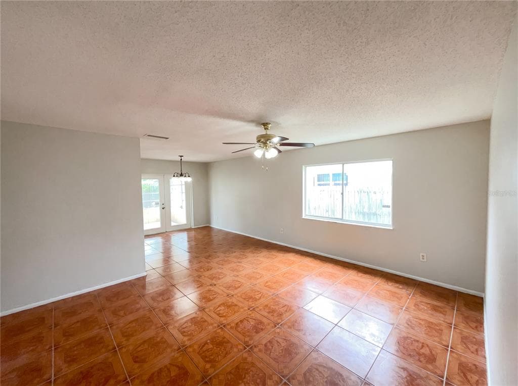 4805 BEACON STREET, ORLANDO, FL 32808 — zdjęcie 3