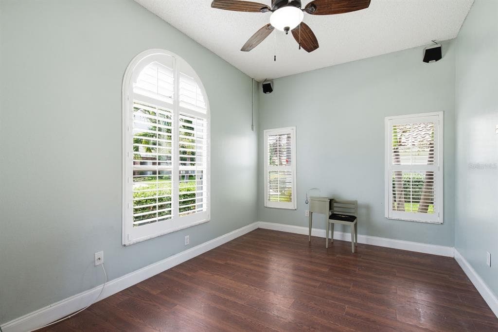 141 OLD OAK CIRCLE, PALM HARBOR, FL 34683 — zdjęcie 4