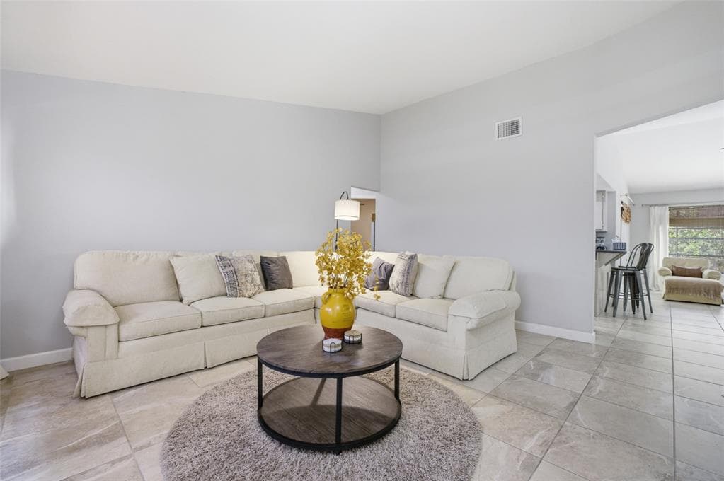 6856 FAIRVIEW STREET, FORT MYERS, FL 33966 — zdjęcie 3