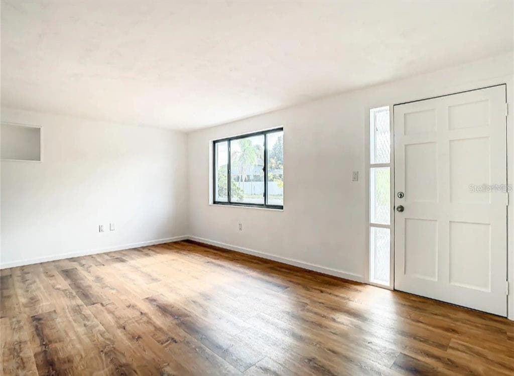 4731 PHOENIX AVENUE, HOLIDAY, FL 34690 — zdjęcie 3