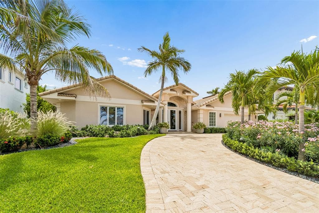2038 CAROLINA AVENUE NE, ST PETERSBURG, FL 33703 — zdjęcie 2
