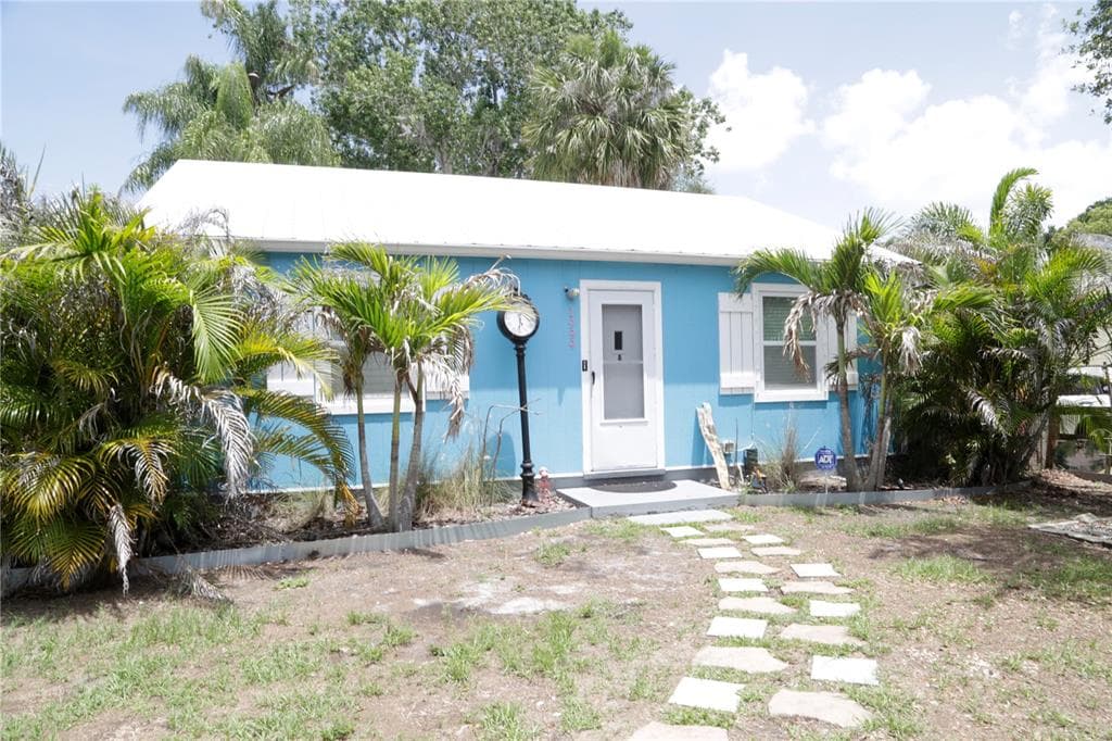 1999 N BETTY LANE, CLEARWATER, FL 33755 — zdjęcie 2