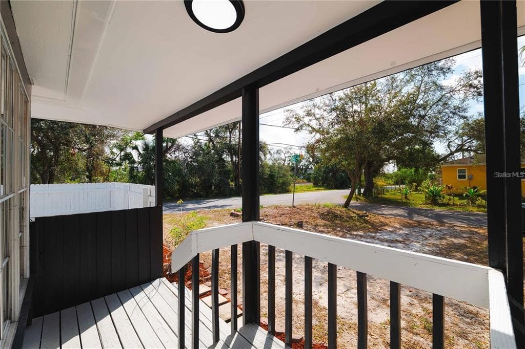 1397 43RD STREET, SARASOTA, FL 34234 — zdjęcie 4