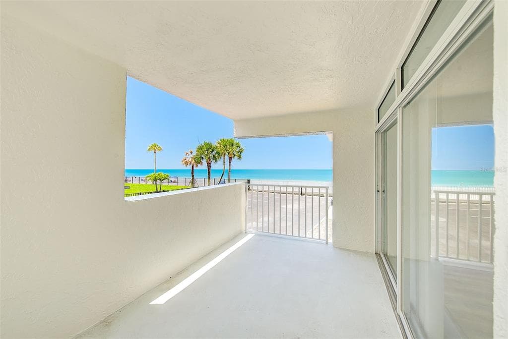 16308 GULF BOULEVARD # 103, REDINGTON BEACH, FL 33708 — zdjęcie 2