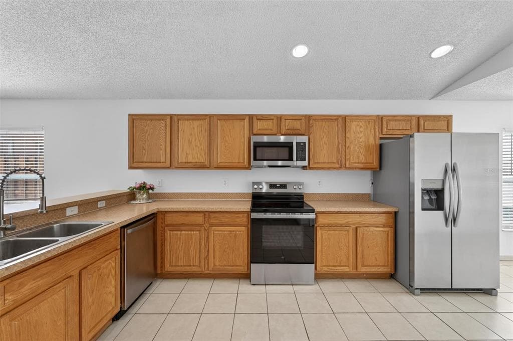 2041 NEWTOWN ROAD, GROVELAND, FL 34736 — zdjęcie 2