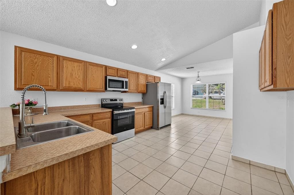 2041 NEWTOWN ROAD, GROVELAND, FL 34736 — zdjęcie 4