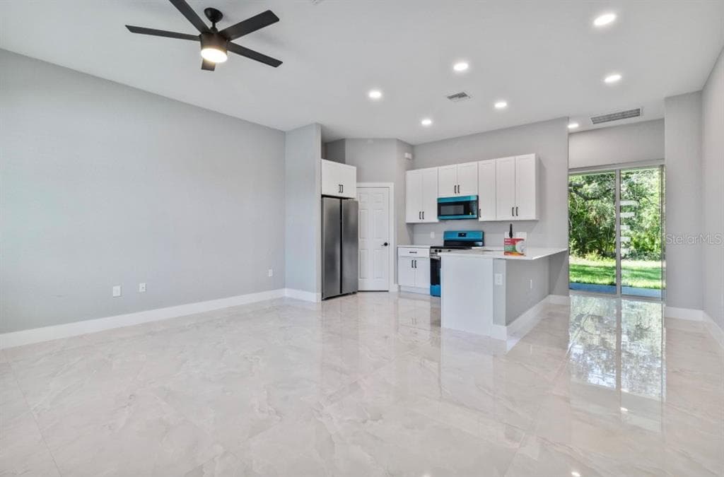 20462 KENILWORTH BOULEVARD, PORT CHARLOTTE, FL 33954 — zdjęcie 4