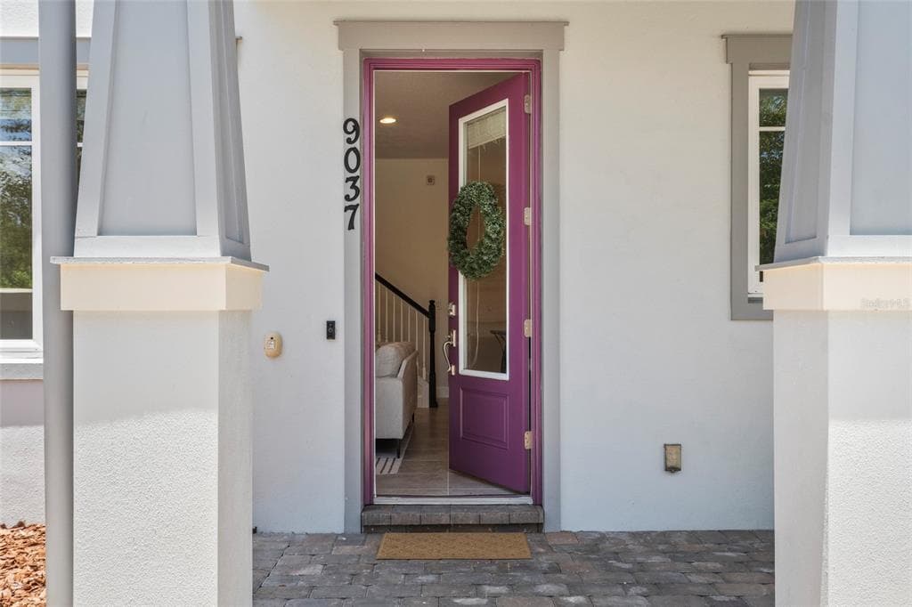 9037 LAUREATE BOULEVARD, ORLANDO, FL 32827 — zdjęcie 2