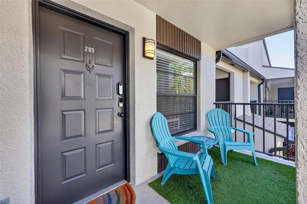 2597 COUNTRYSIDE BOULEVARD # 209, CLEARWATER, FL 33761 — zdjęcie 2