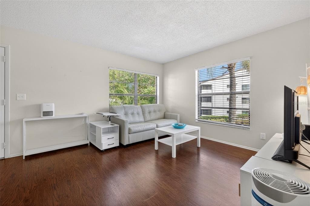 2597 COUNTRYSIDE BOULEVARD # 209, CLEARWATER, FL 33761 — zdjęcie 4
