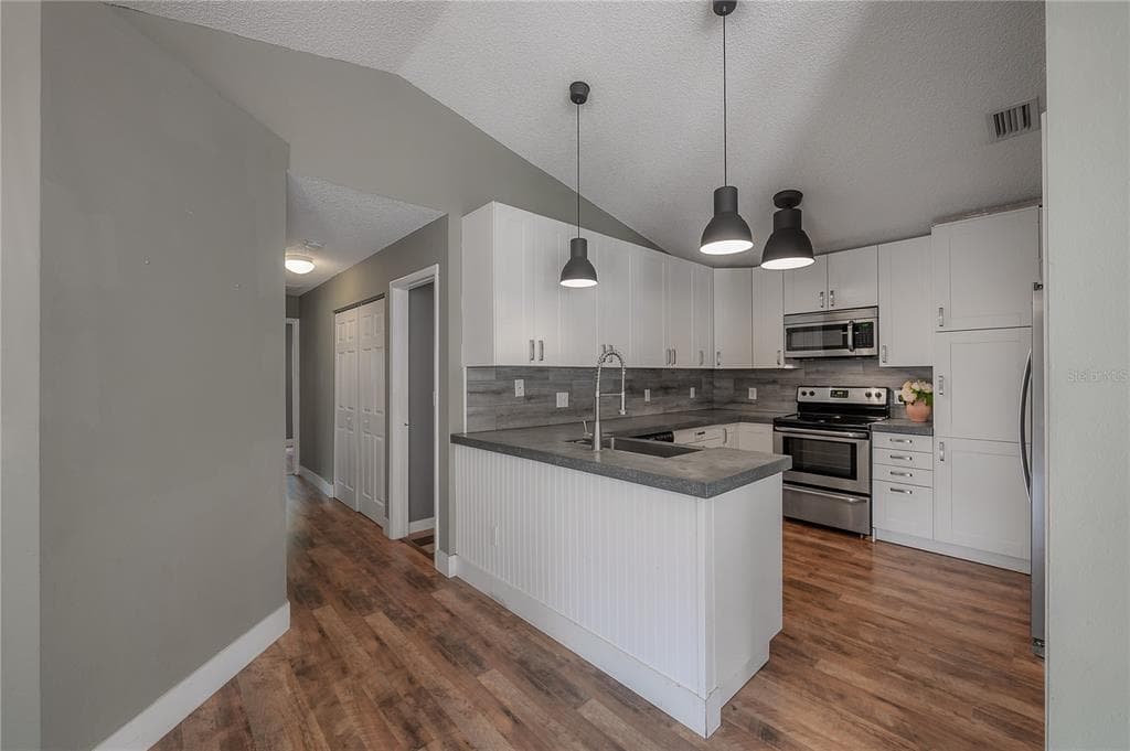 2756 BRAHAM COURT, PALM HARBOR, FL 34684 — zdjęcie 3