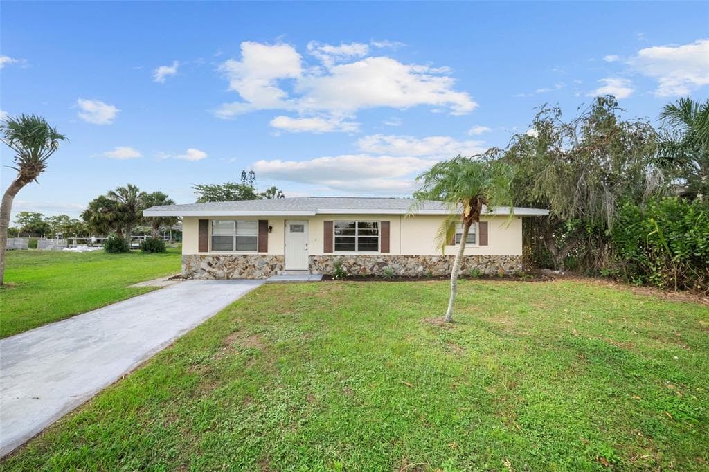 154 DANFORTH DRIVE, PUNTA GORDA, FL 33980