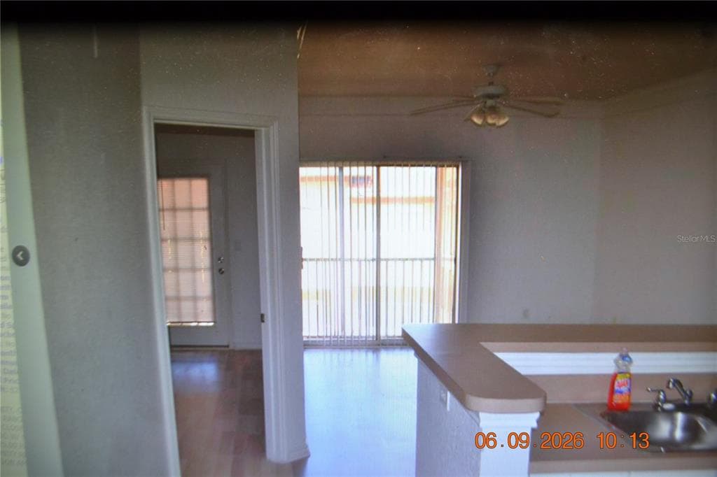 4323 BAYSIDE VILLAGE DRIVE # 206, TAMPA, FL 33615 — zdjęcie 2