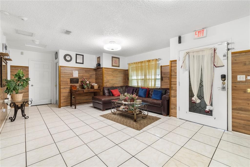 613 FOREST HILLS DRIVE, BRANDON, FL 33510 — zdjęcie 5