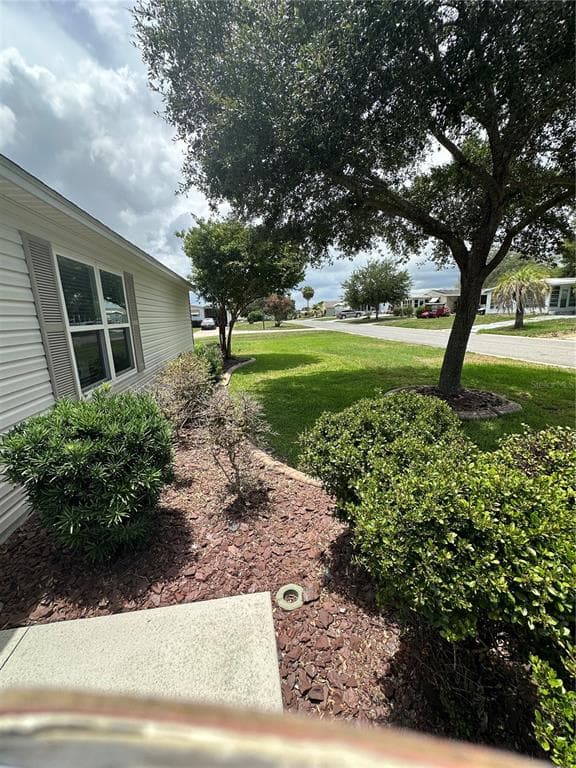 716 TRUMAN AVENUE, LADY LAKE, FL 32159 — zdjęcie 2