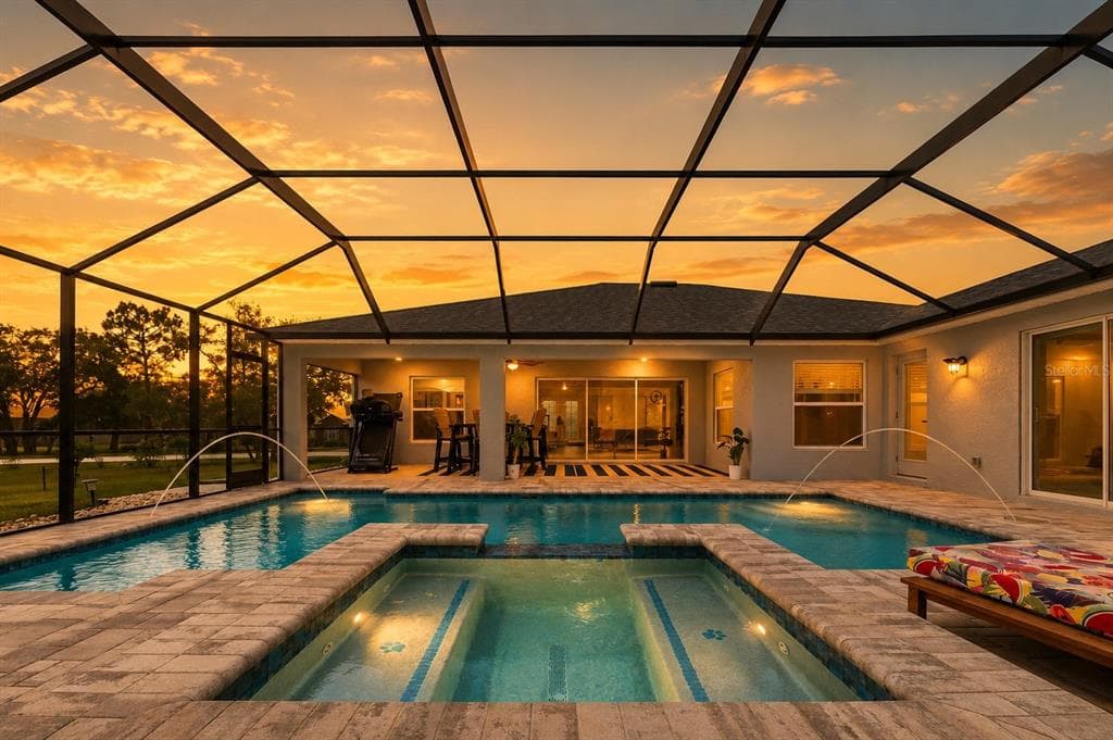 12182 PIONEER AVENUE, WEEKI WACHEE, FL 34614 — zdjęcie 5