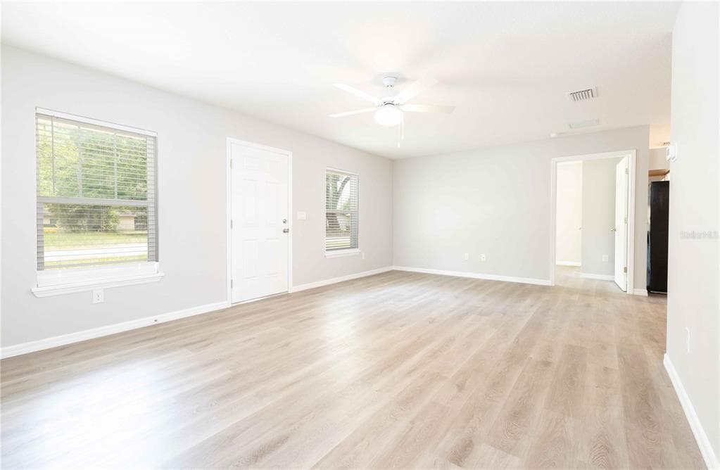 306 E GEORGIA AVENUE, BUSHNELL, FL 33513 — zdjęcie 5